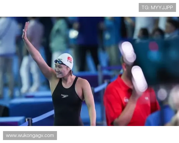 史梦瑶训练完直接拎爱马仕去吃米其林，这哪是运动员啊