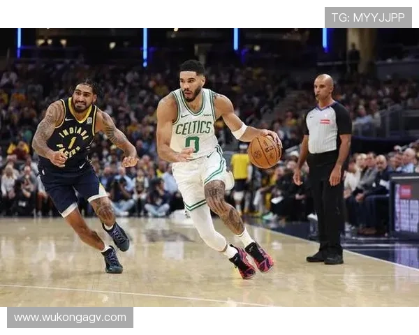 塔图姆单打更高效拉开与布朗得分差距