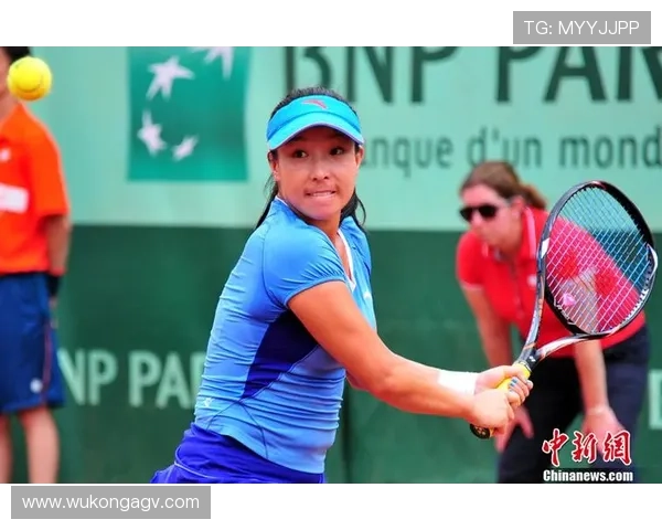 彭帅赛场上冷静，私下居然这样的对比，普通人根本想不到她的另一面