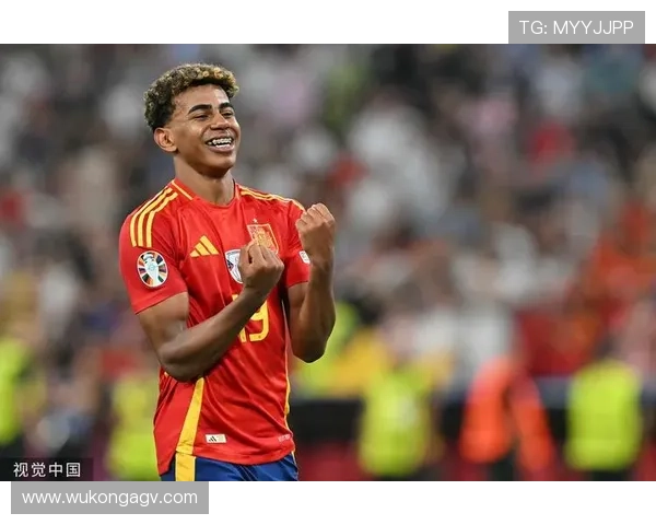 拉明·亚马尔：欧洲杯最年轻冠军成员之一